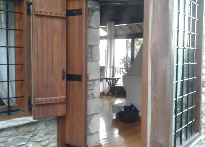 House Smaragdi Case de vacanță *