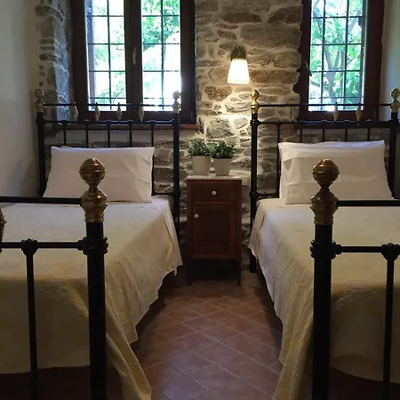 House Smaragdi Casa de Férias *